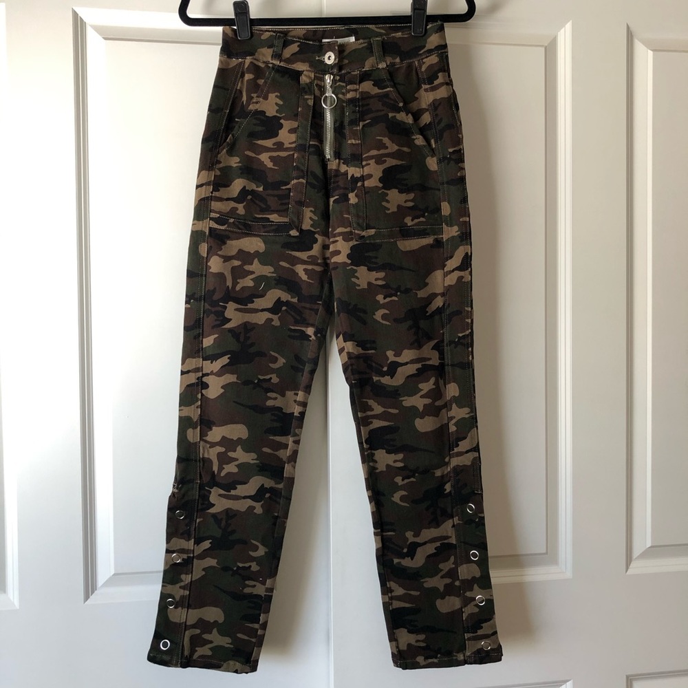 Dolls Kill Straight-Leg Camo Pants